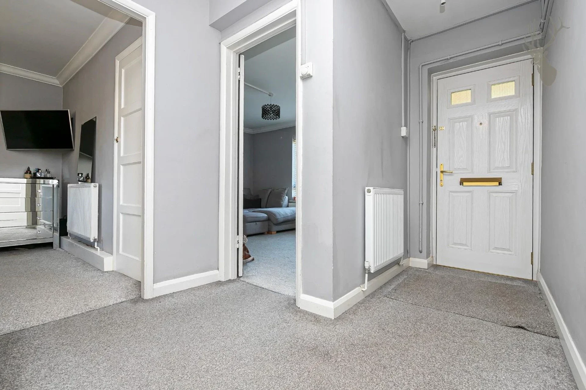 Flat Court Yard in Greater London