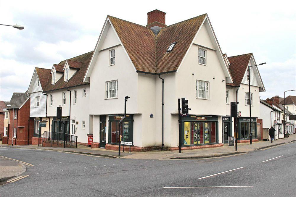 Flat White Hart Way in Uttlesford