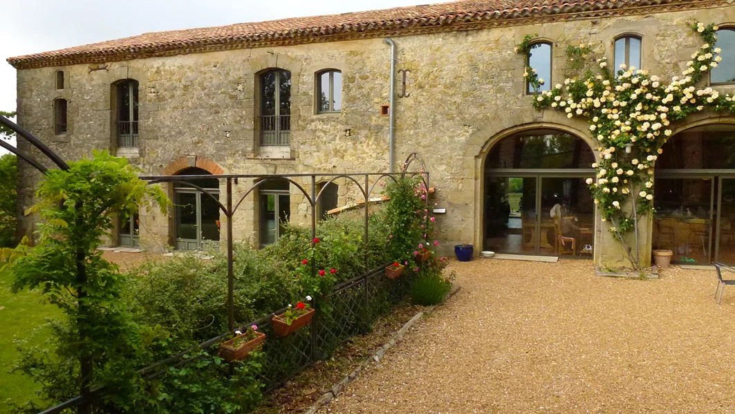 Room Route de Revel in Aguts