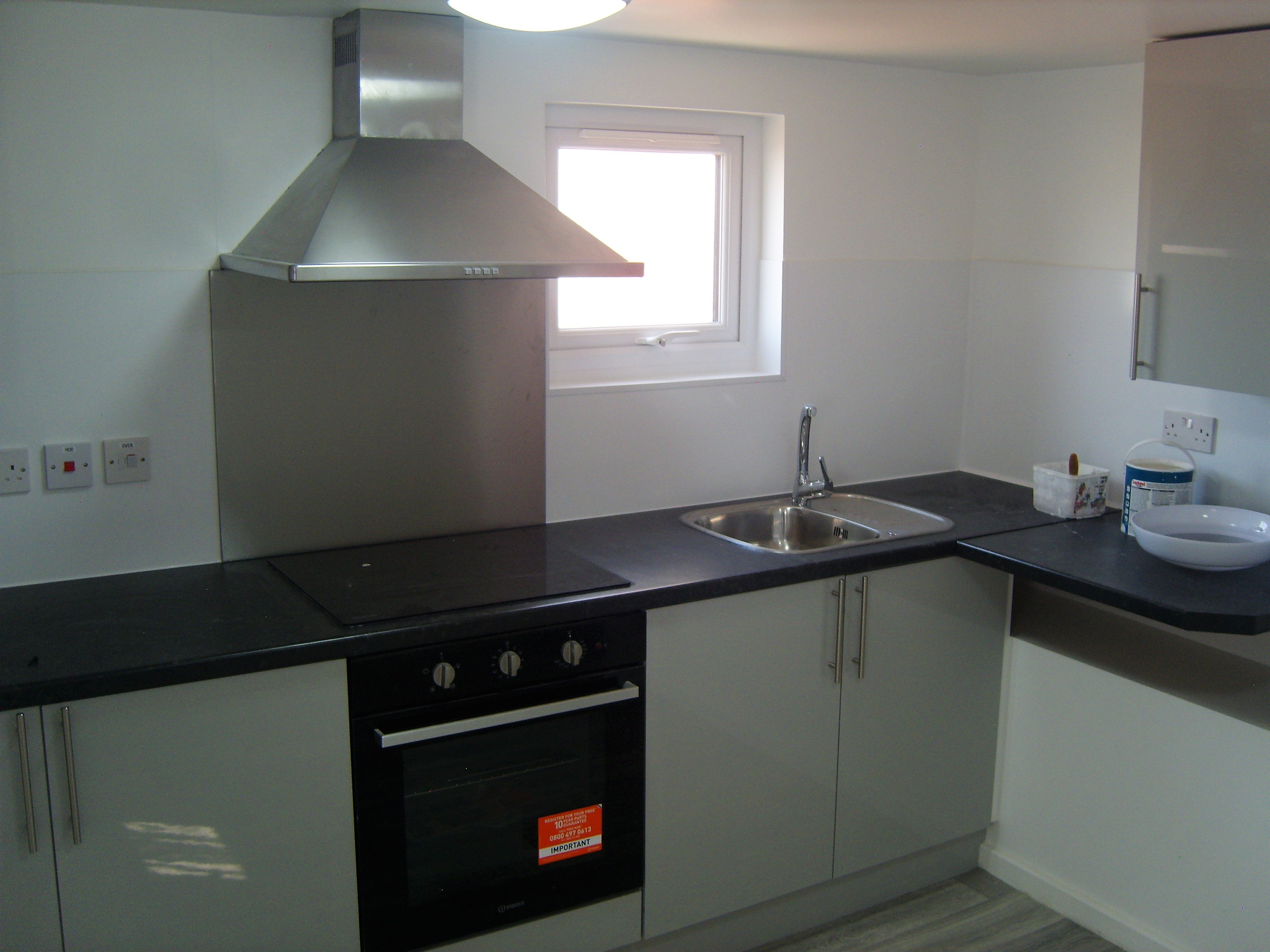 Flat Brenthurst Road in Greater London