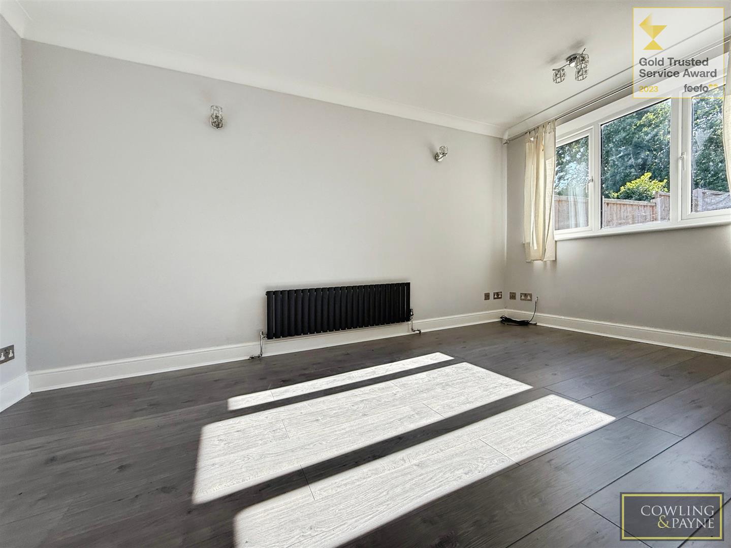 Flat Swan Lane in Wickford