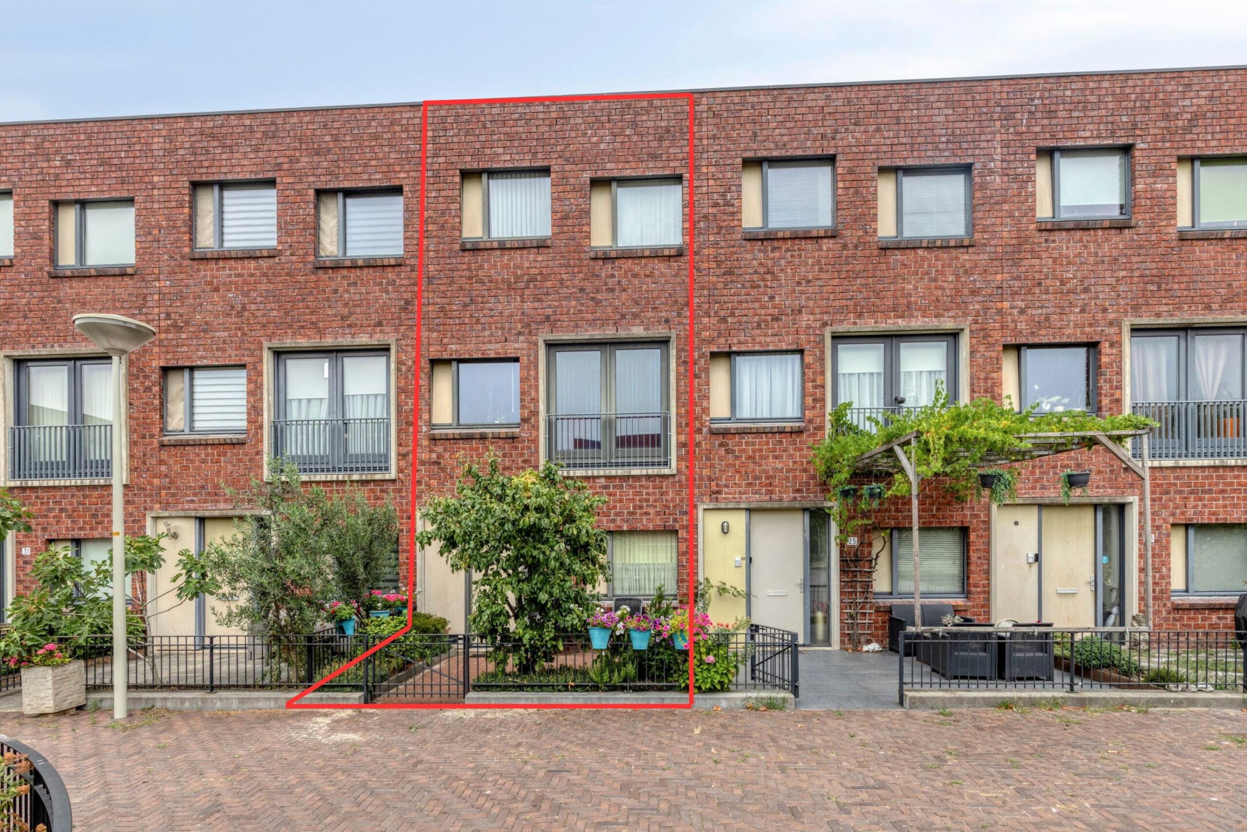 Huis Buinerveenstraat 27 in Den Haag