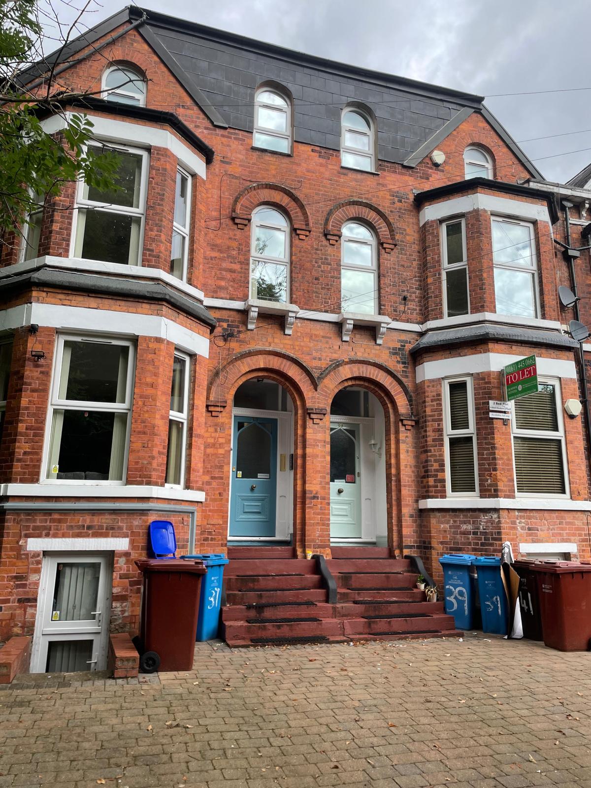 Flat Brighton Grove in Manchester