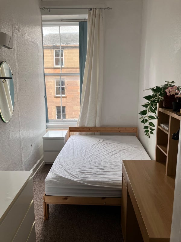 Room South Clerk Street in City of Edinburgh