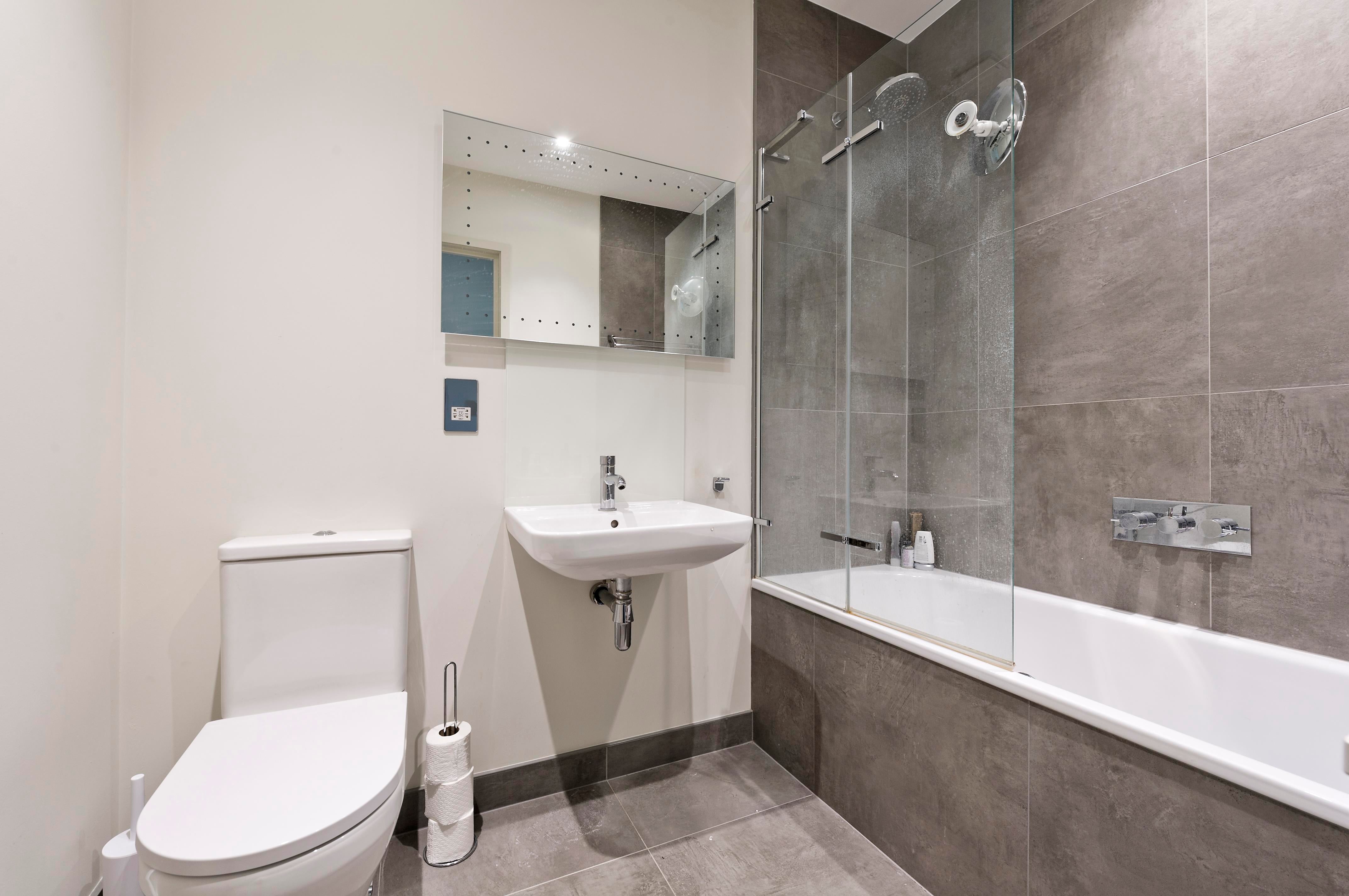 Flat Talbot Road in City of Westminster