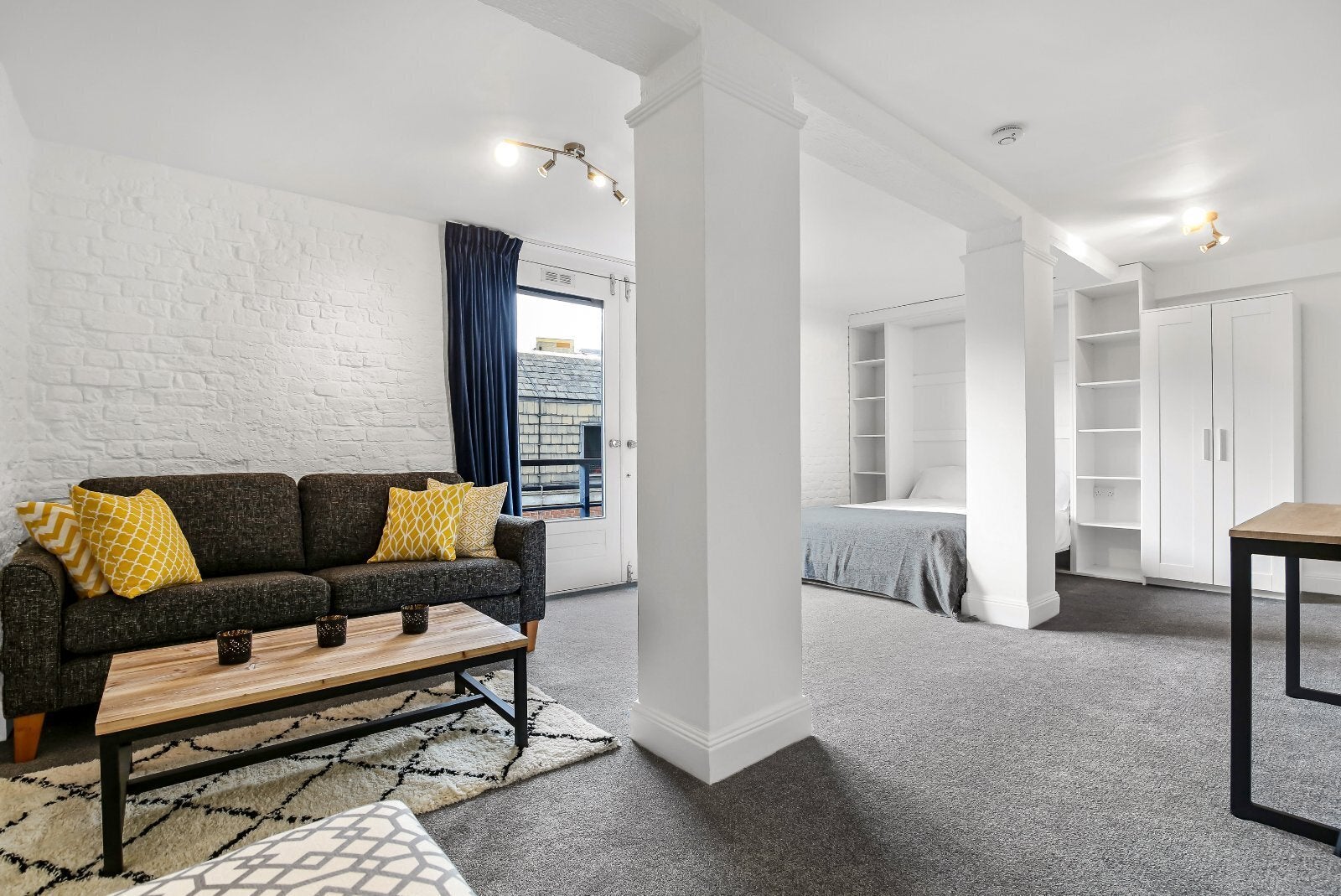 Flat Jamaica Road in Greater London