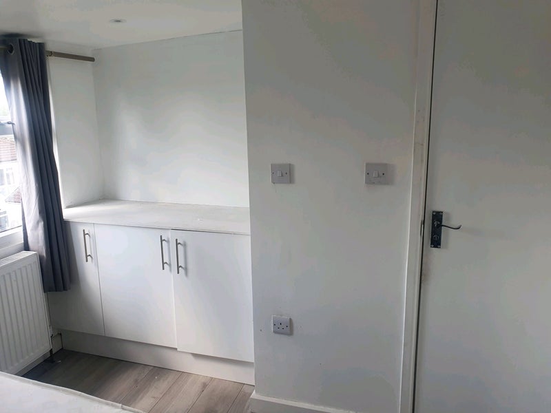 Room Boston Road in Greater London