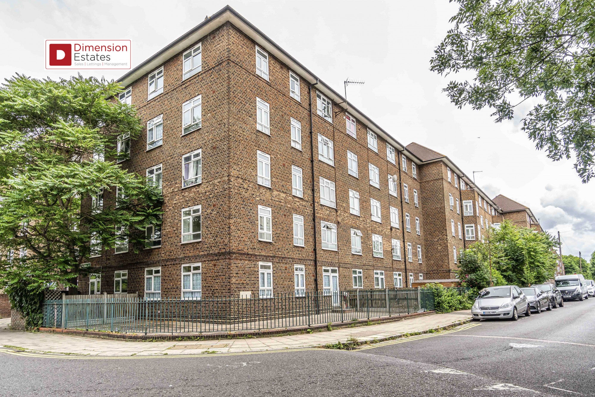 Flat Homerton Road in Greater London