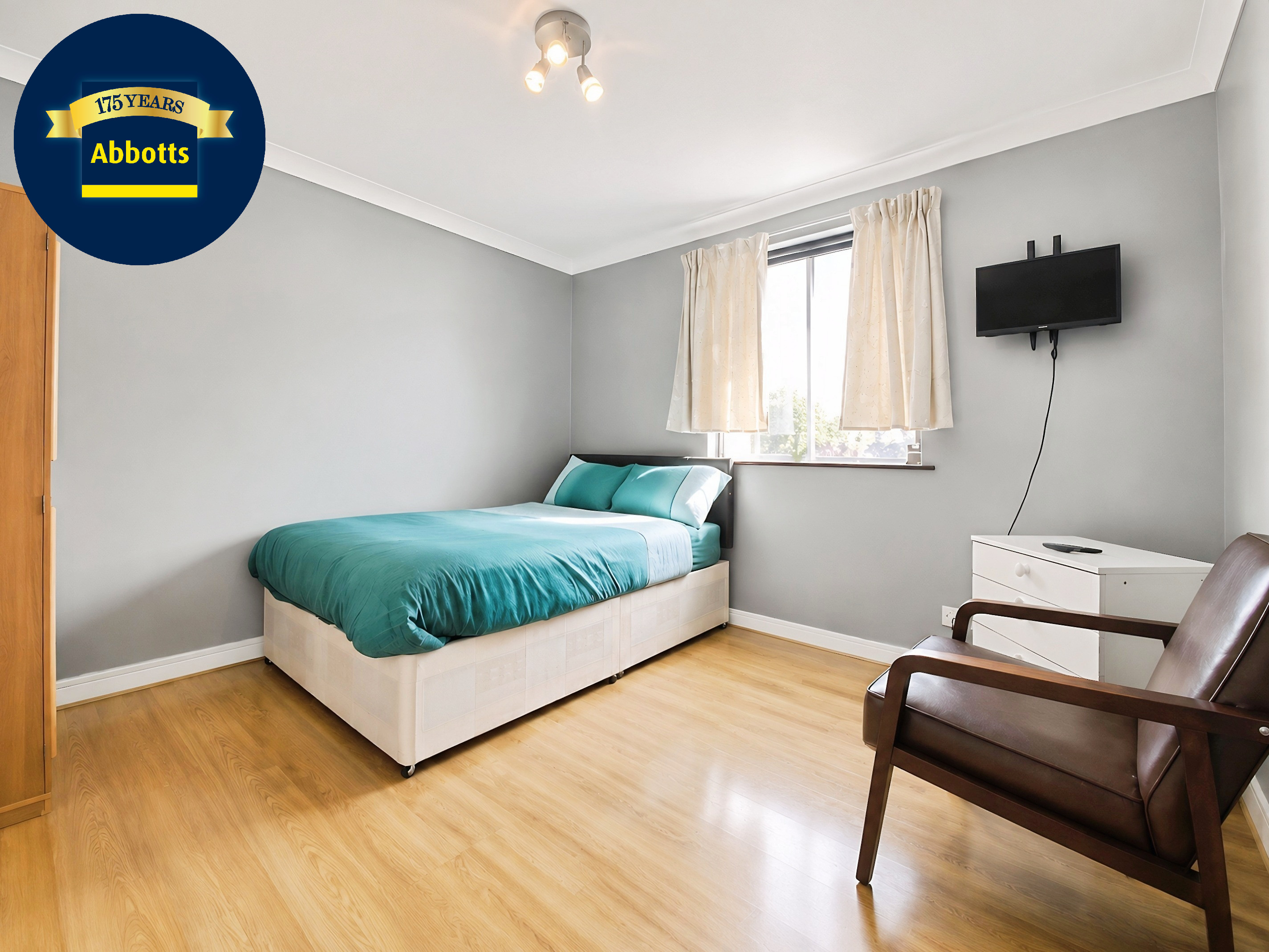 Room Galleywood Road in Chelmsford