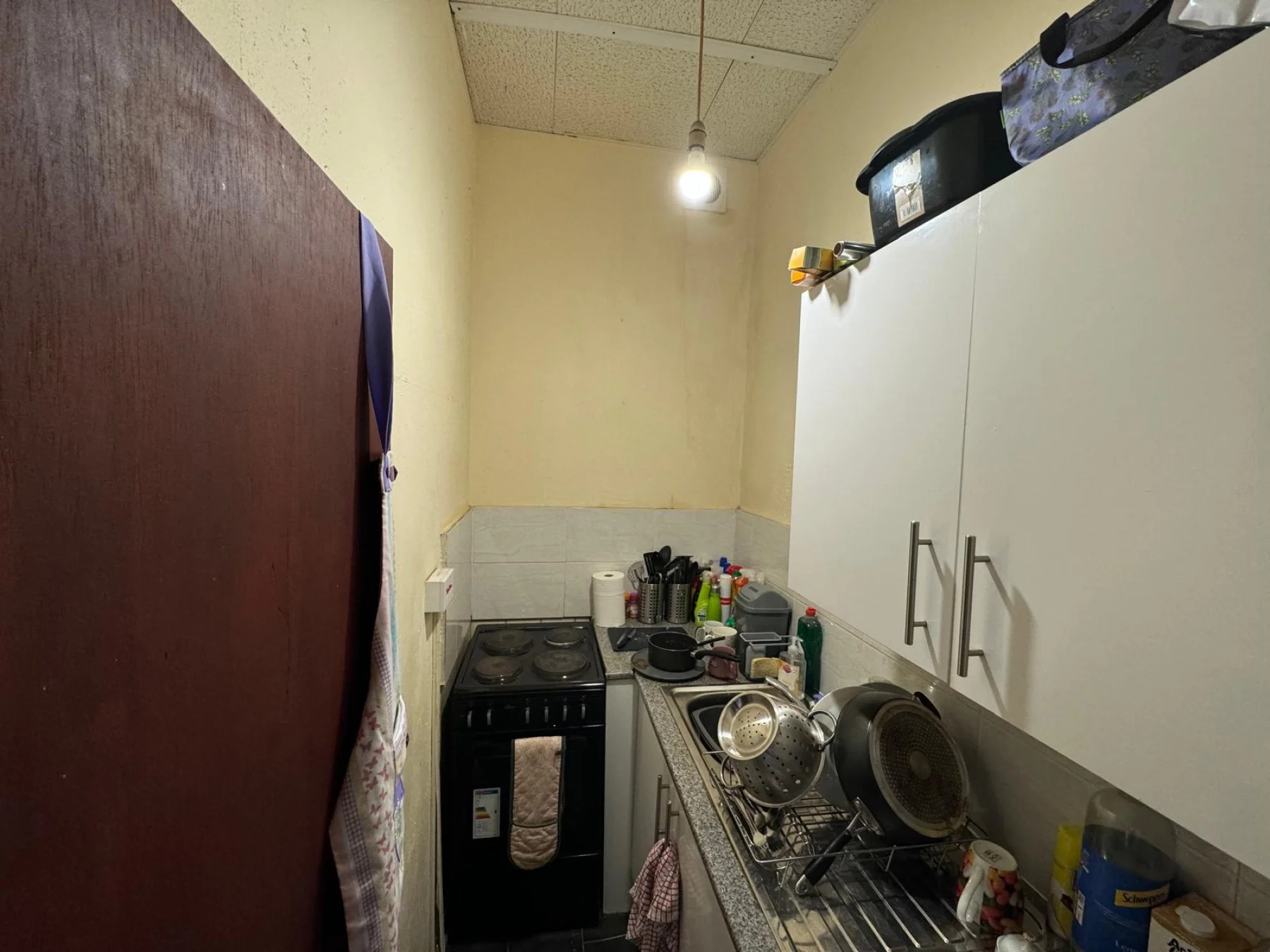Flat Cardigan Road in Leeds