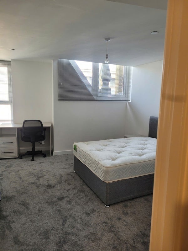 Flat Fargate in Sheffield