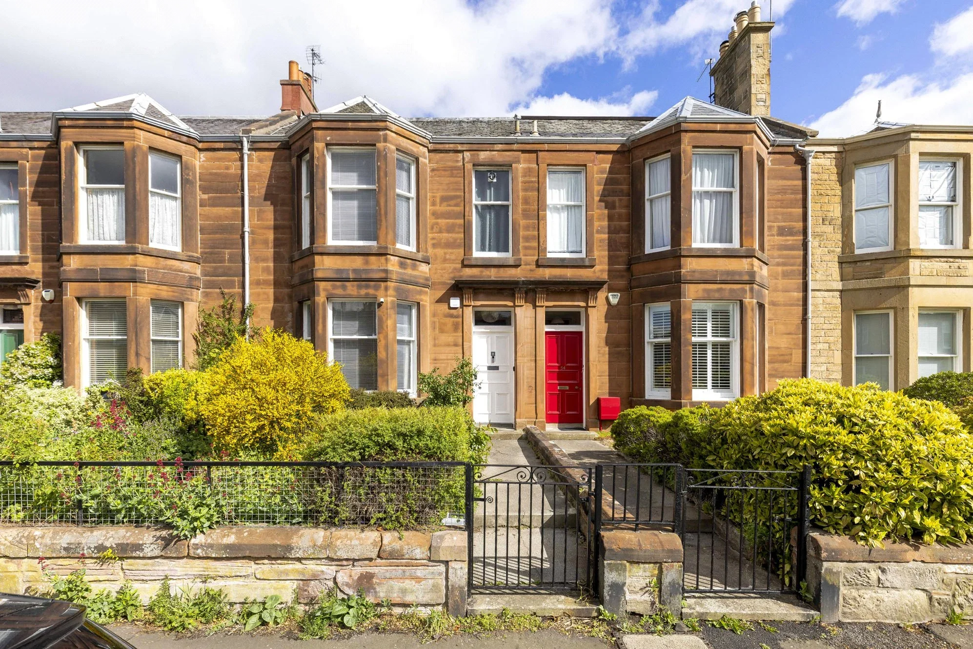 House Comiston Drive in City of Edinburgh