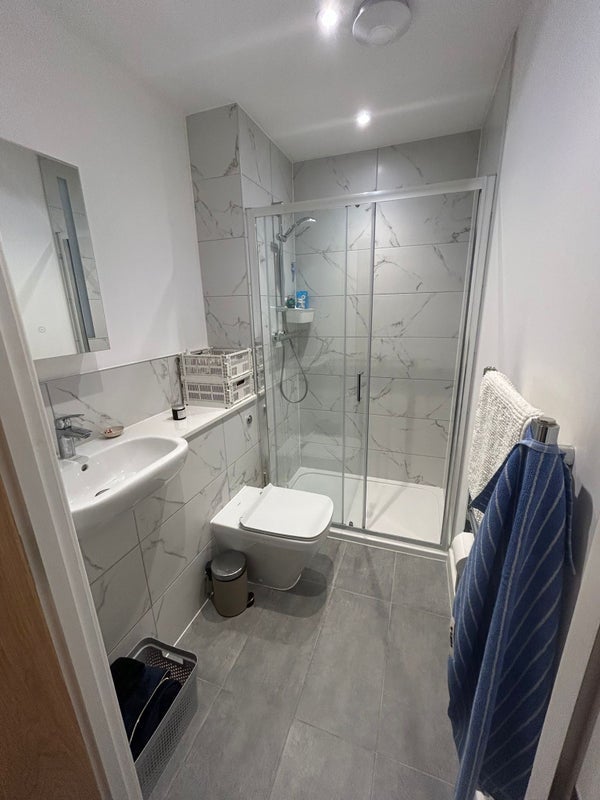 Room Queensbridge Road in Greater London
