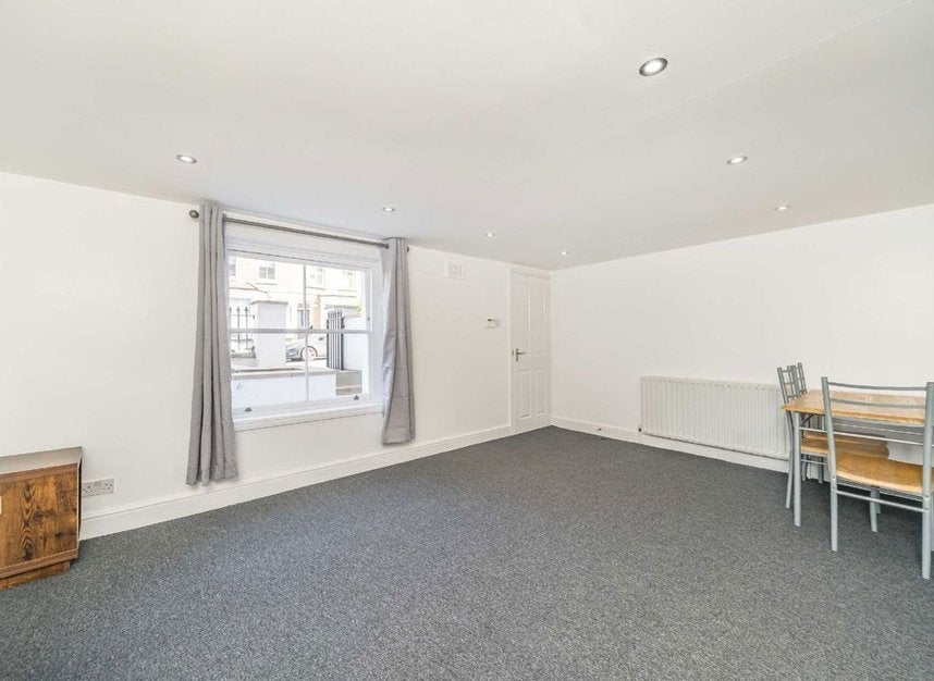 Flat North Street in Greater London