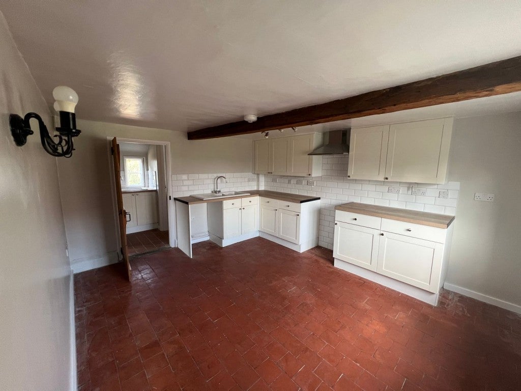 House Cople Road in Cardington