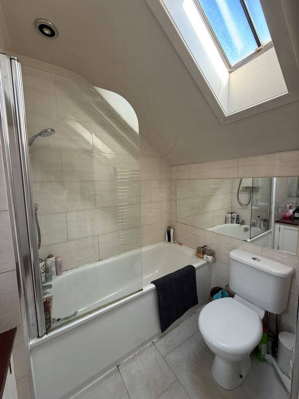 Flat Gloucester Lane in City of Edinburgh