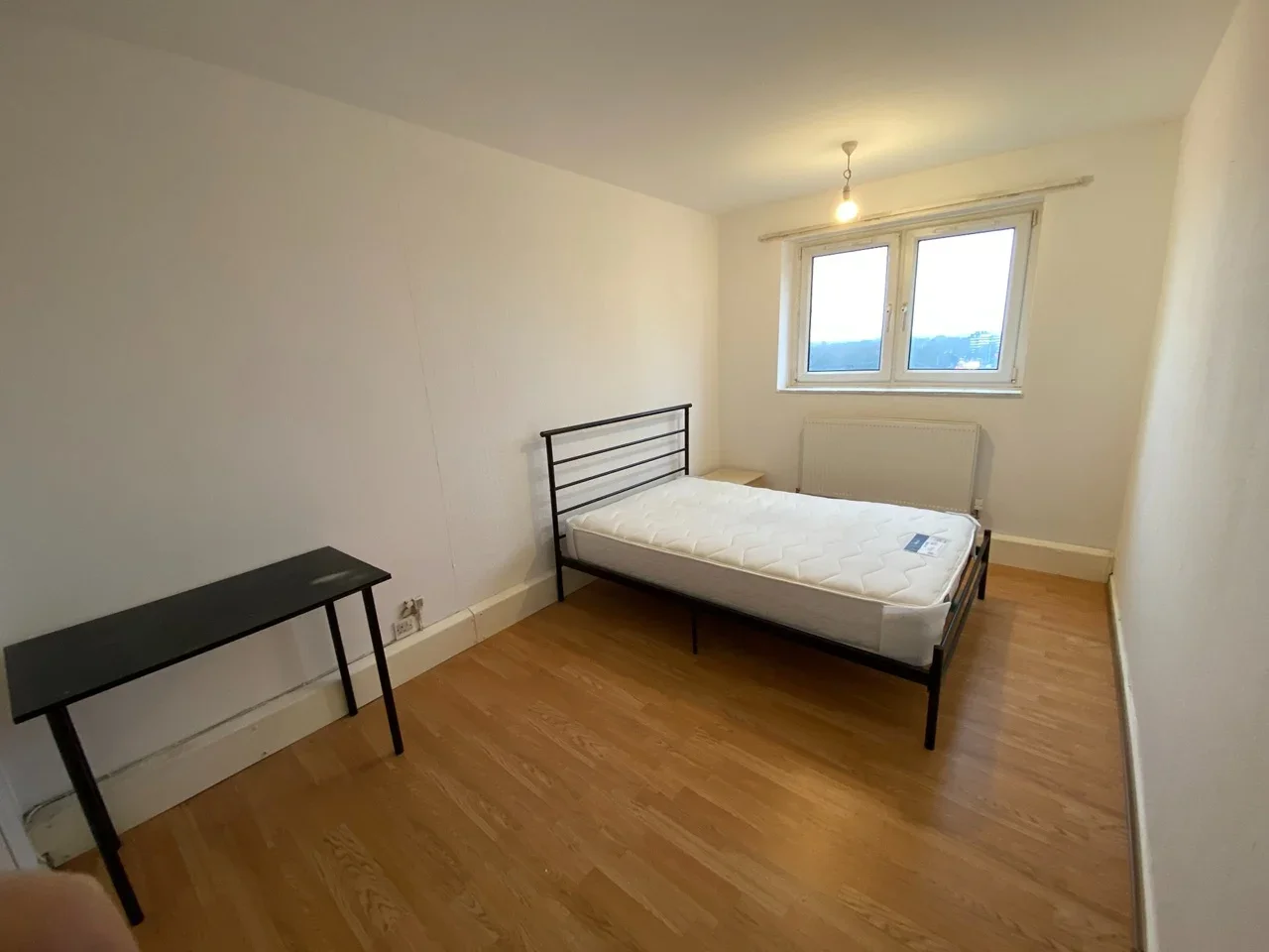 Flat Ludovick Walk in Greater London