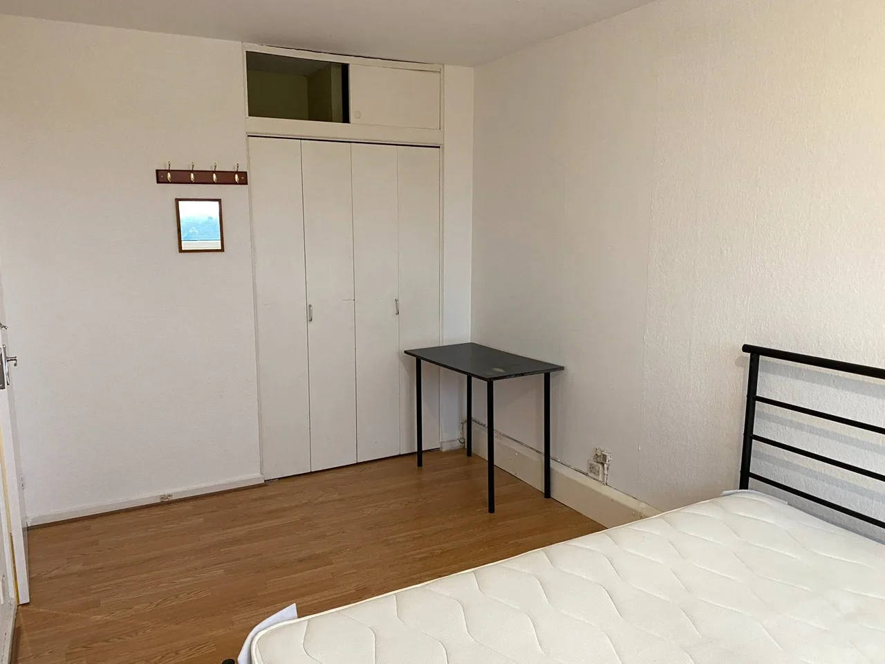 Flat Ludovick Walk in Greater London