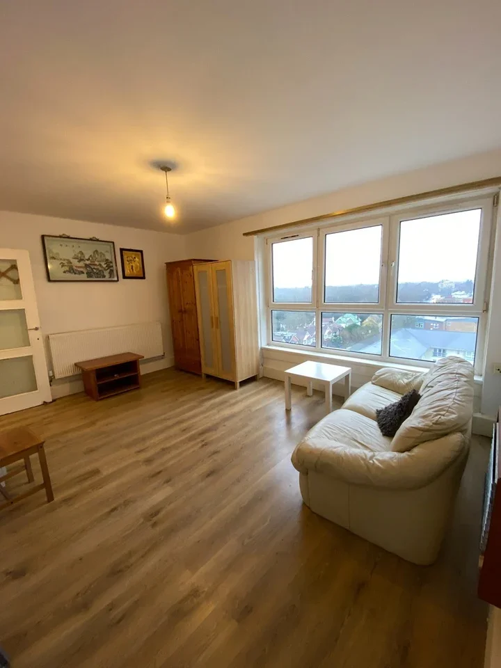 Flat Ludovick Walk in Greater London