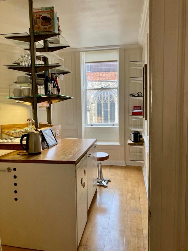 Room Albemarle Way in Greater London