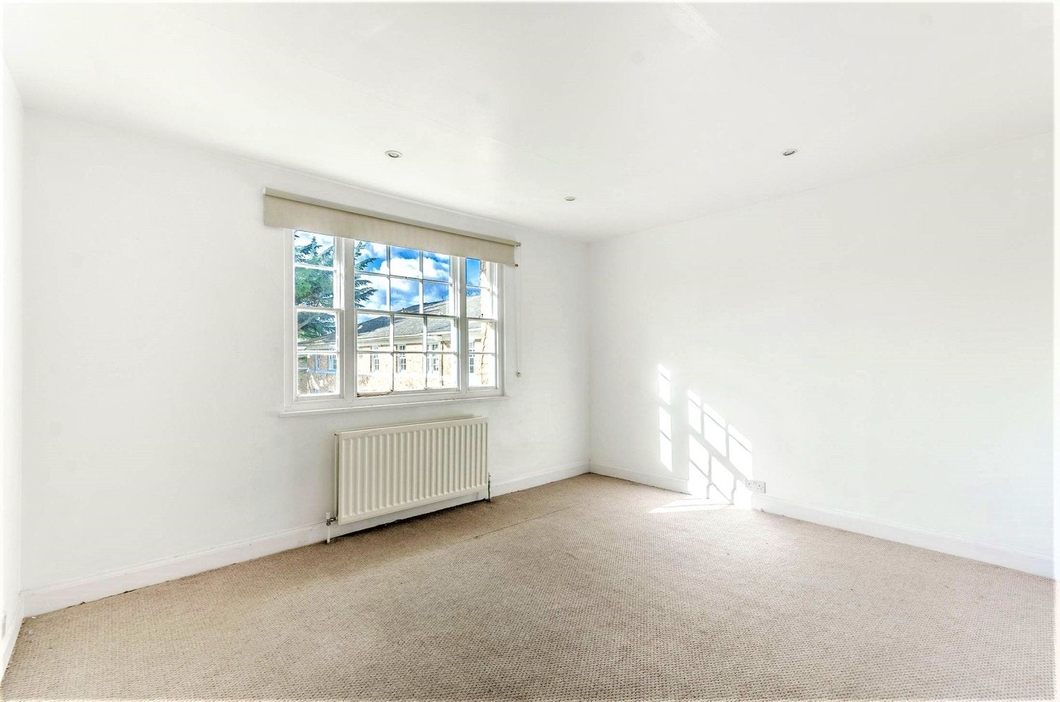 Flat Estate Road in Greater London