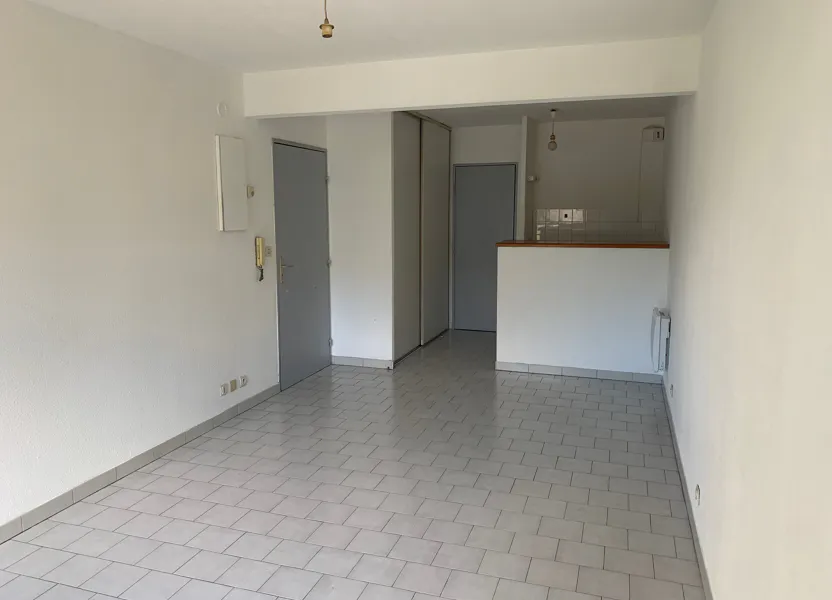 Appartement Rue Arnavielle à Nîmes