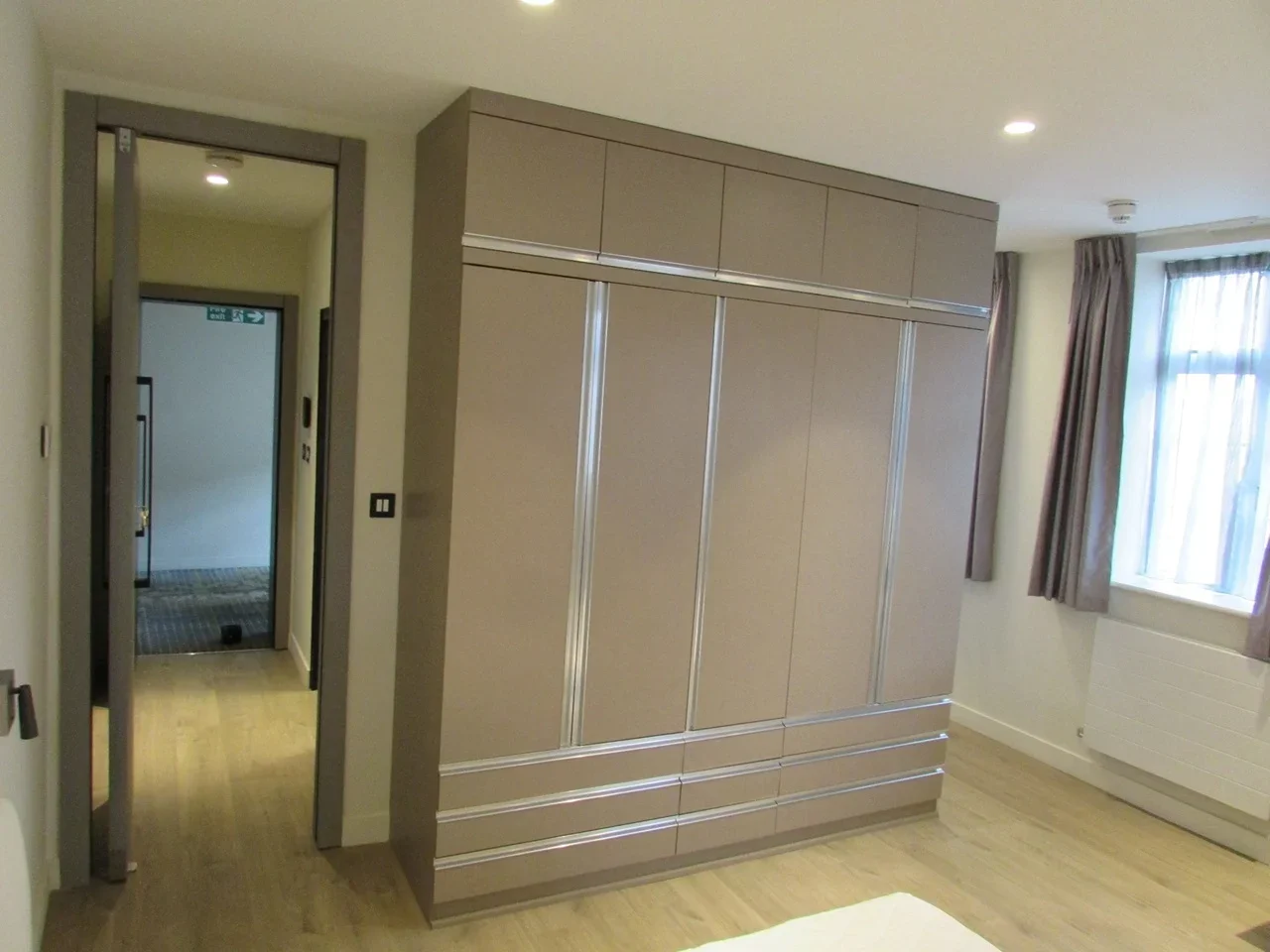 Flat Brent Street in Greater London
