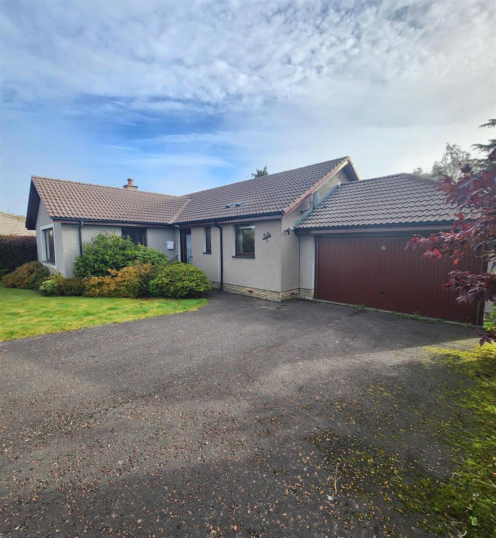 House Cowden Way in Comrie