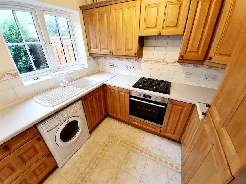 House Jasmine Gardens in Rushden