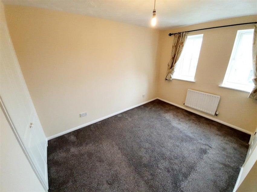 House Jasmine Gardens in Rushden