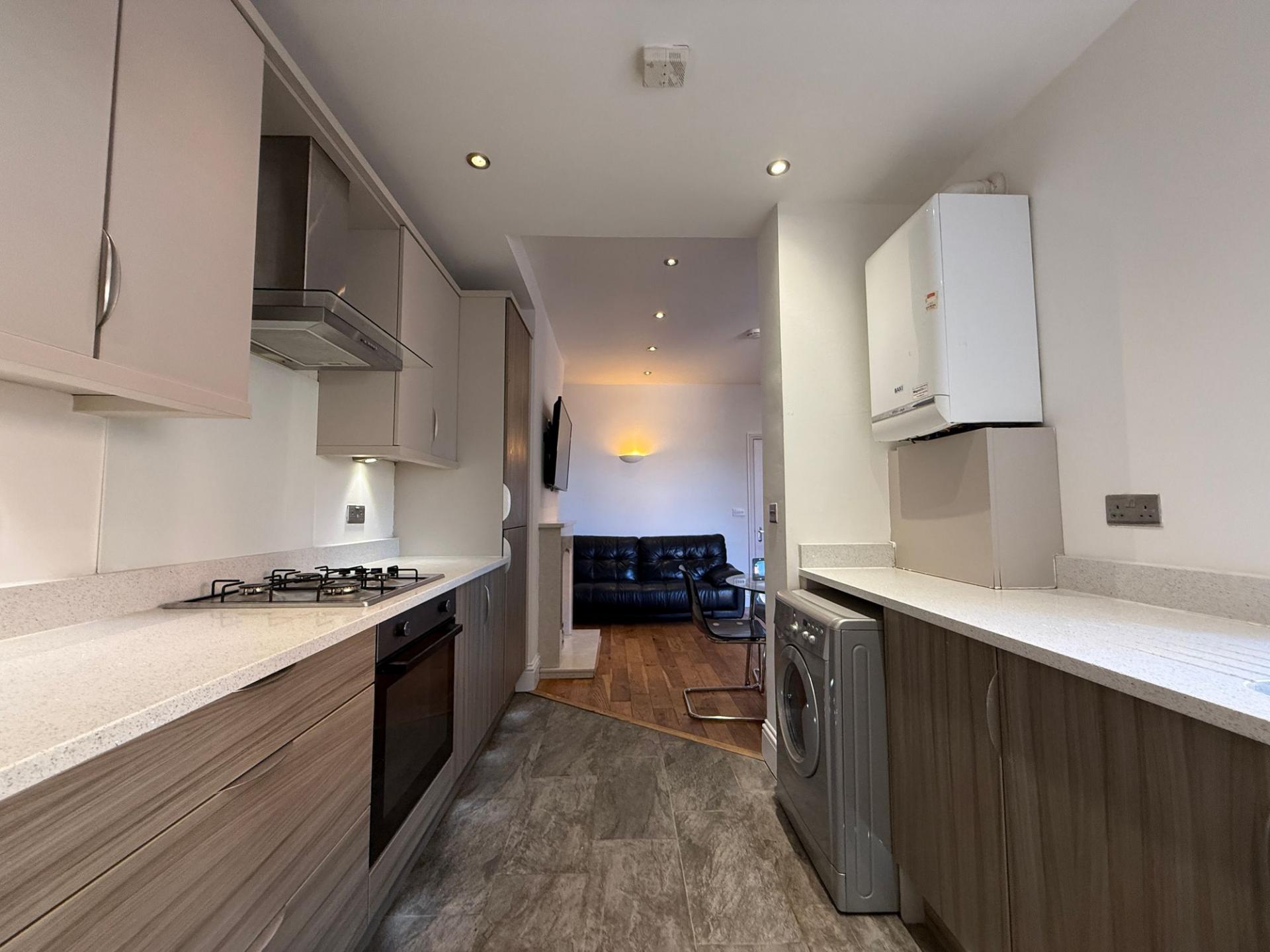 Flat Myrtle Grove in Newcastle upon Tyne