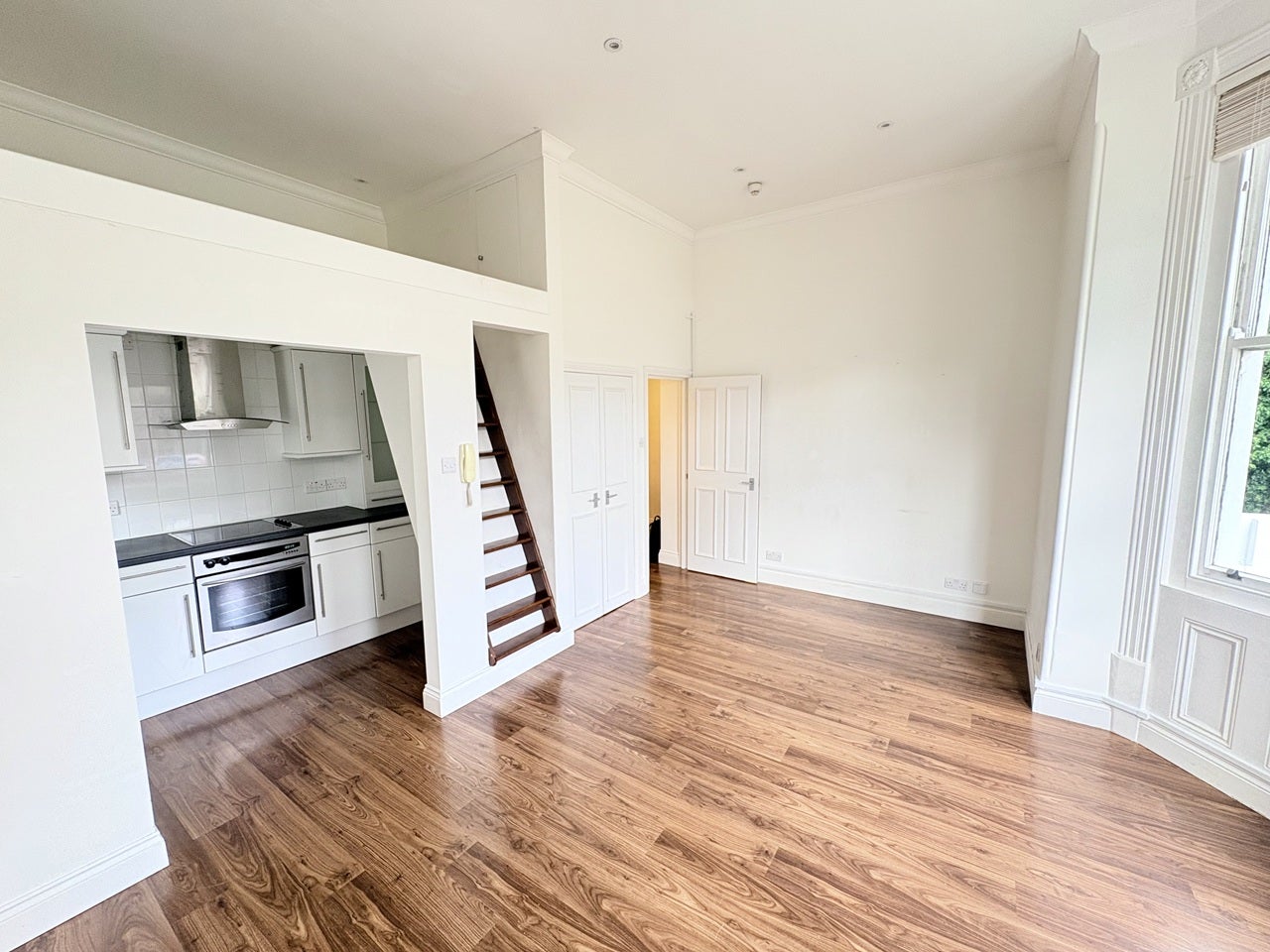Flat Upper Grosvenor Road in Tunbridge Wells