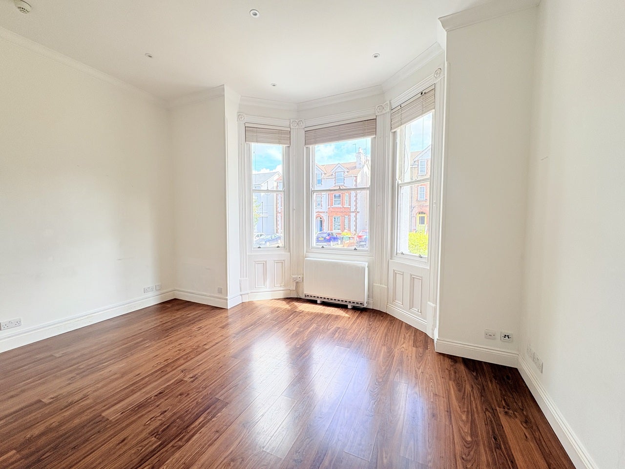 Flat Upper Grosvenor Road in Tunbridge Wells
