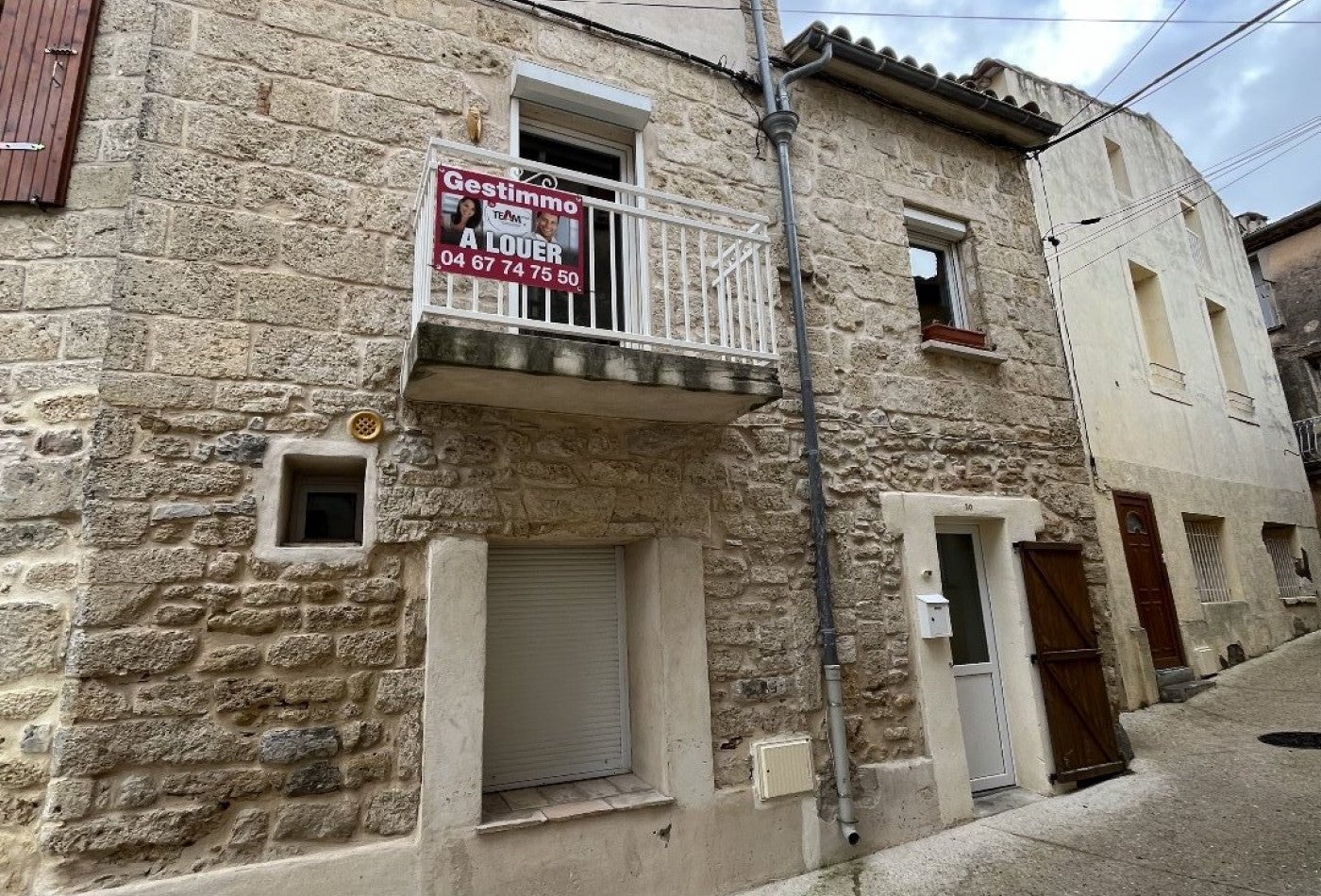Maison Place De La Poste à Gigean