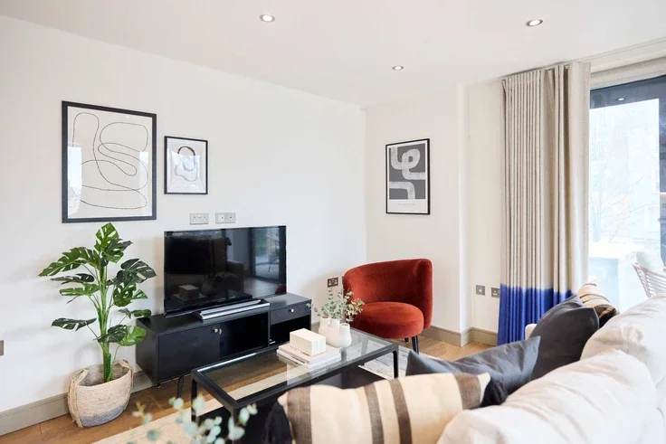 Flat Carlton Grove in Greater London