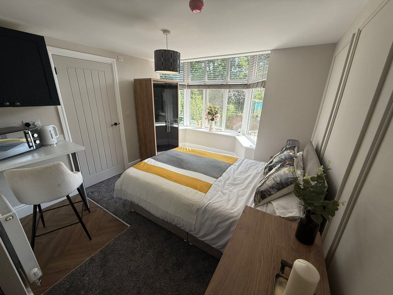 Room Stanton Place in Mansfield Woodhouse