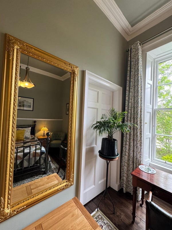 Room St Vincent Street in City of Edinburgh