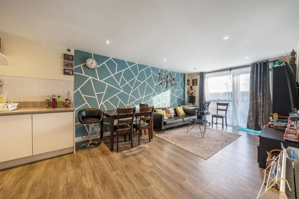 Flat Wallingford Way in Maidenhead