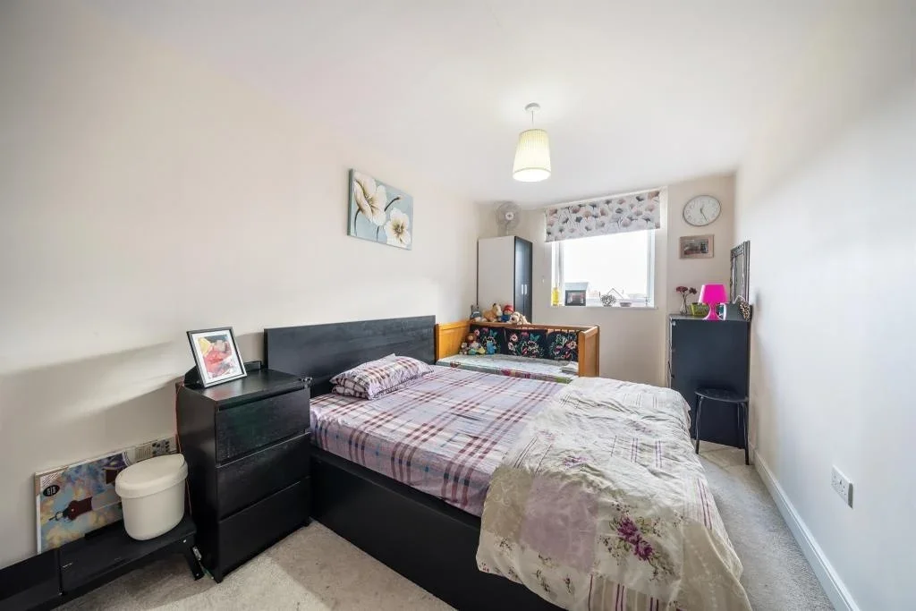 Flat Wallingford Way in Maidenhead