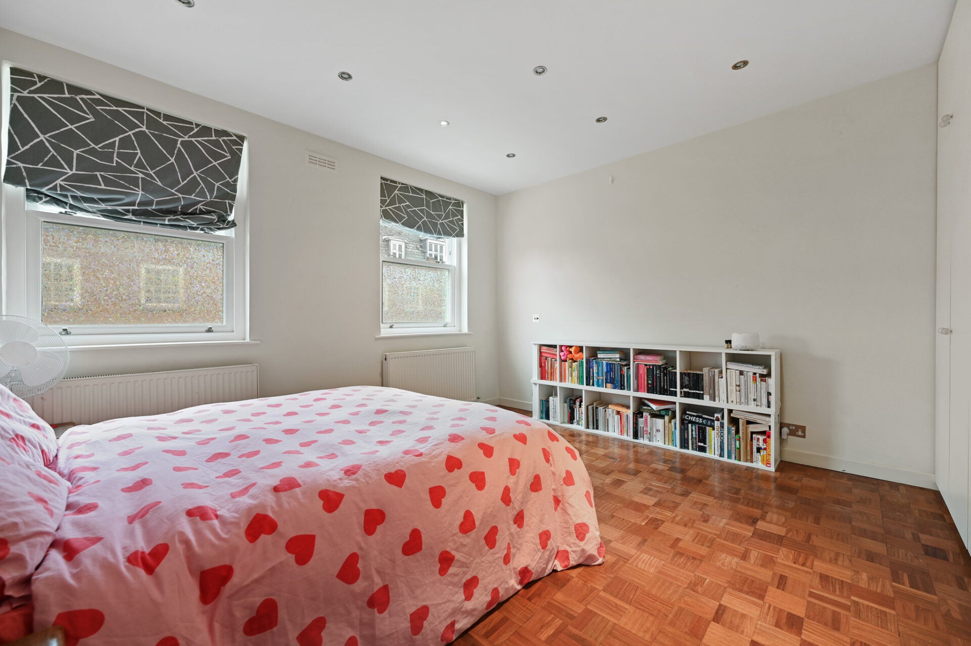 Flat Beaumont Street in City of Westminster