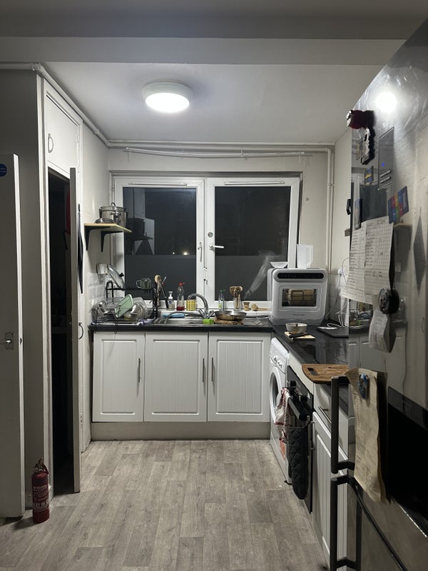 Room Kinglake Street in Greater London