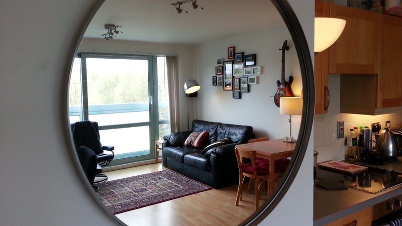 Flat Fairfield Road in Greater London