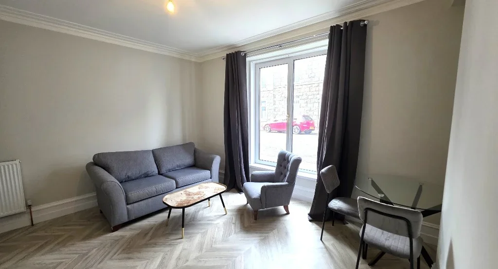 Flat Wallfield Place in Aberdeen City