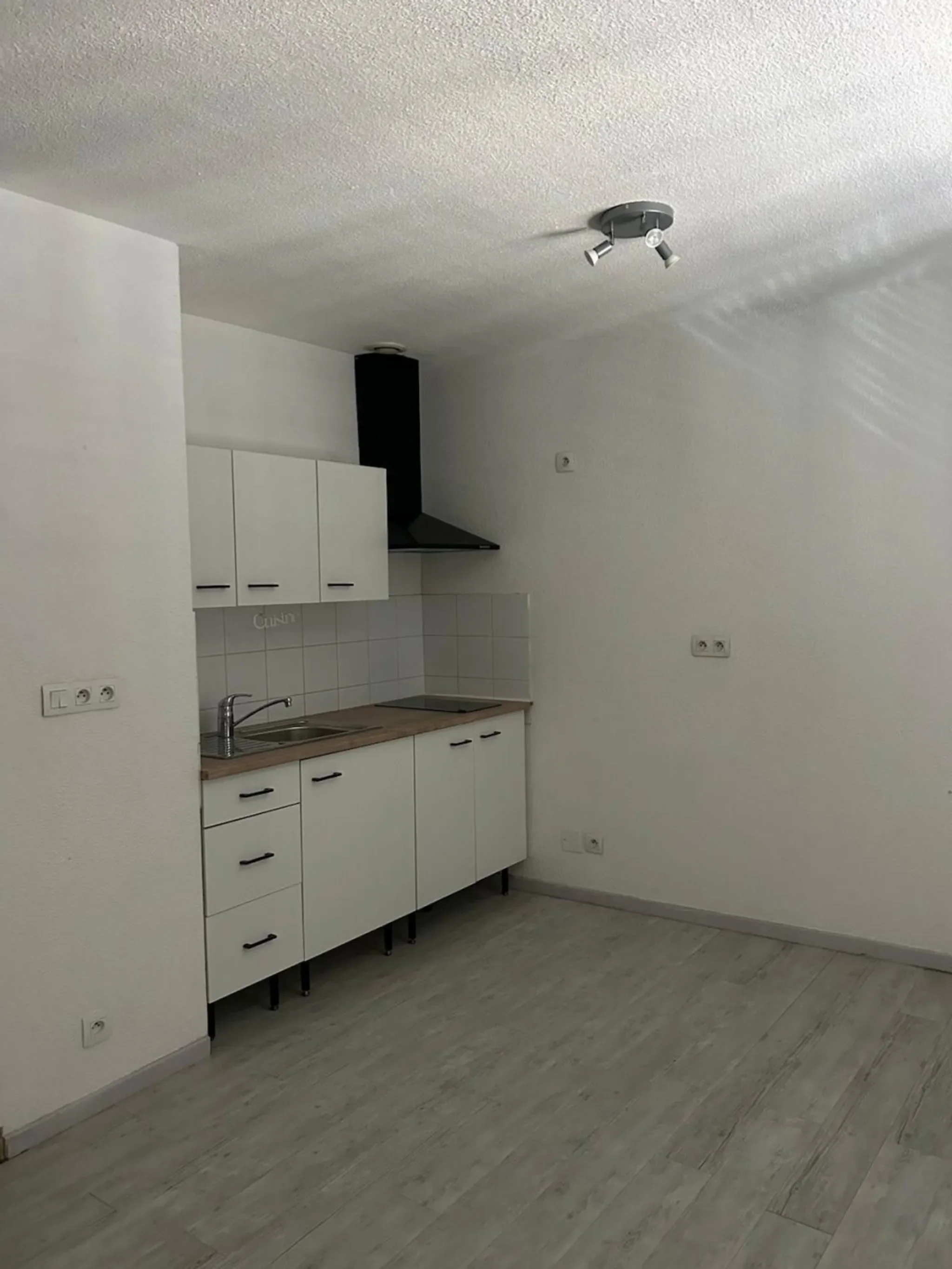 Chambre Rue du Rival à Montrond-les-Bains