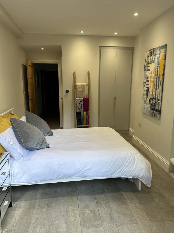 Flat Redcliffe Street in Greater London