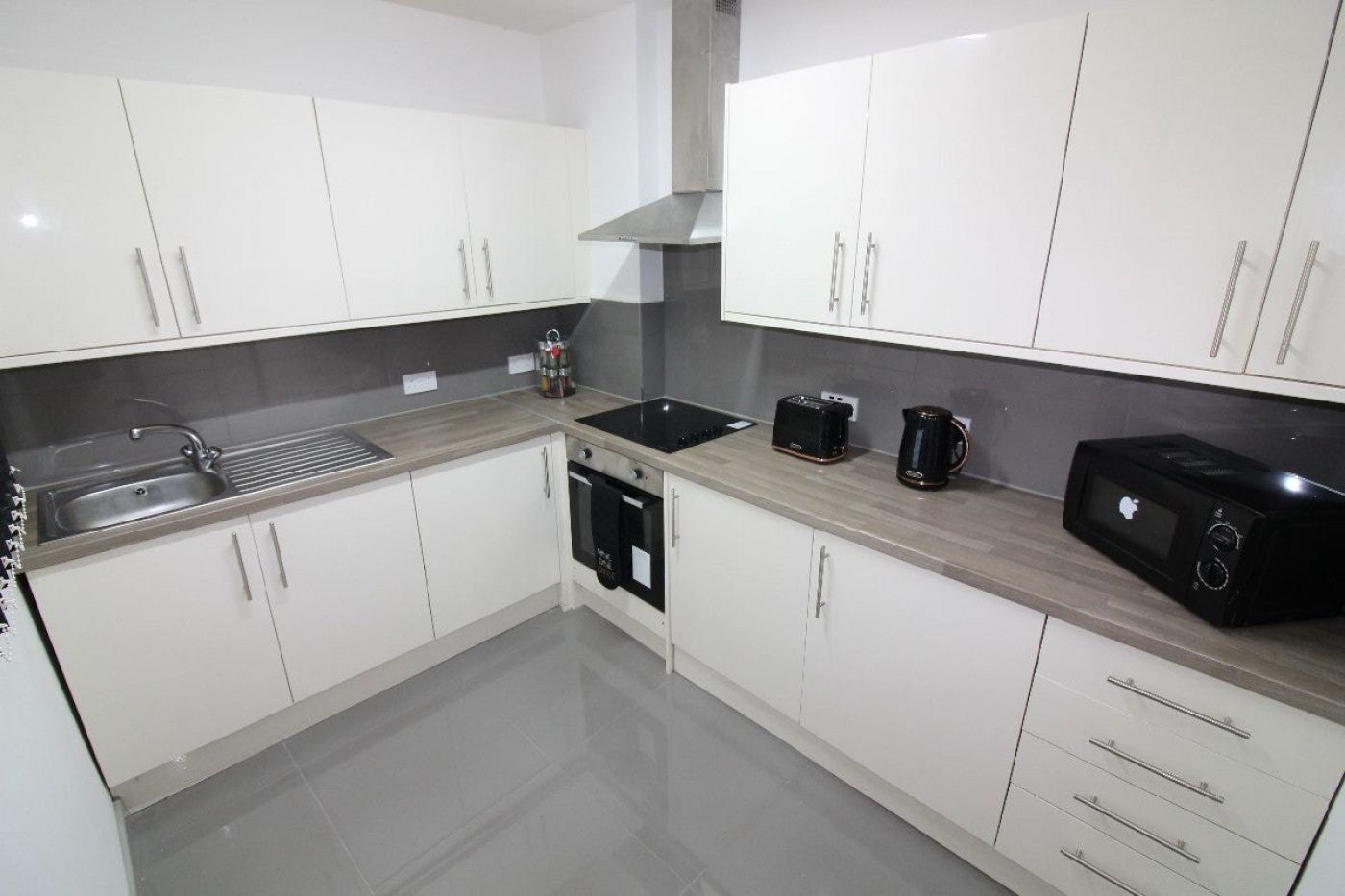 Flat Adelphi Street in Preston