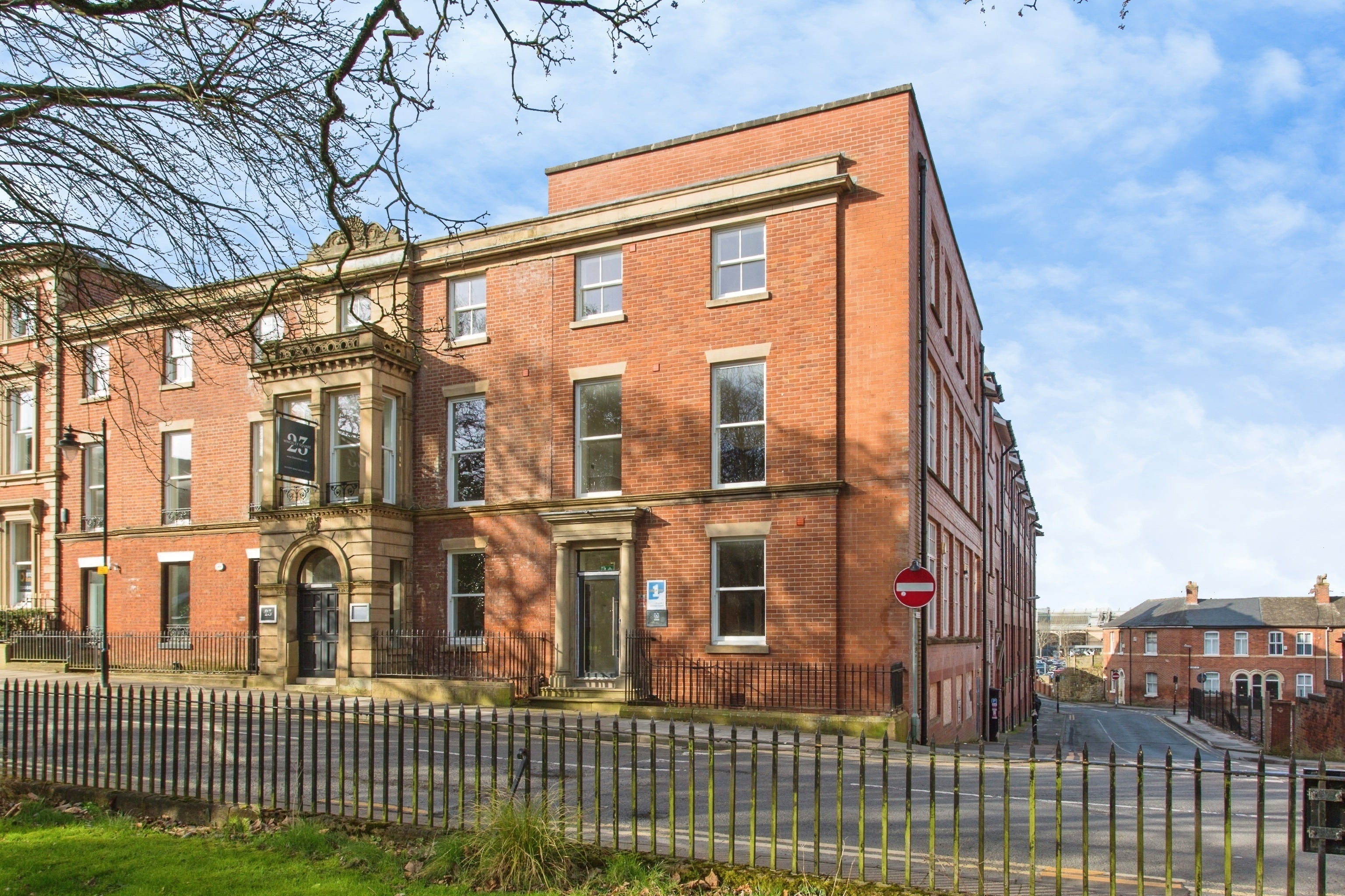 Flat Winckley Square in Preston