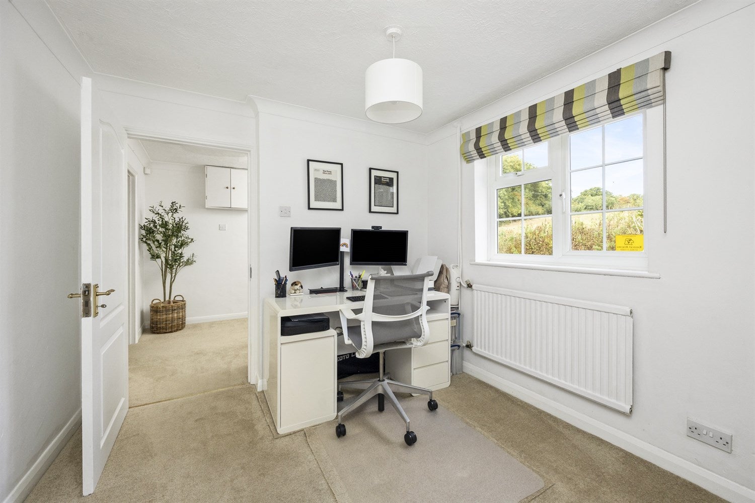 House Prings Lane in Horsham