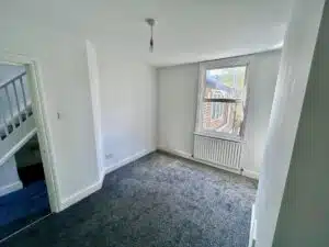 Flat Parish Lane in Greater London