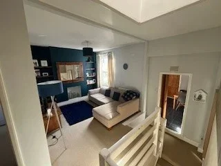 Flat Briscoe Road in Greater London